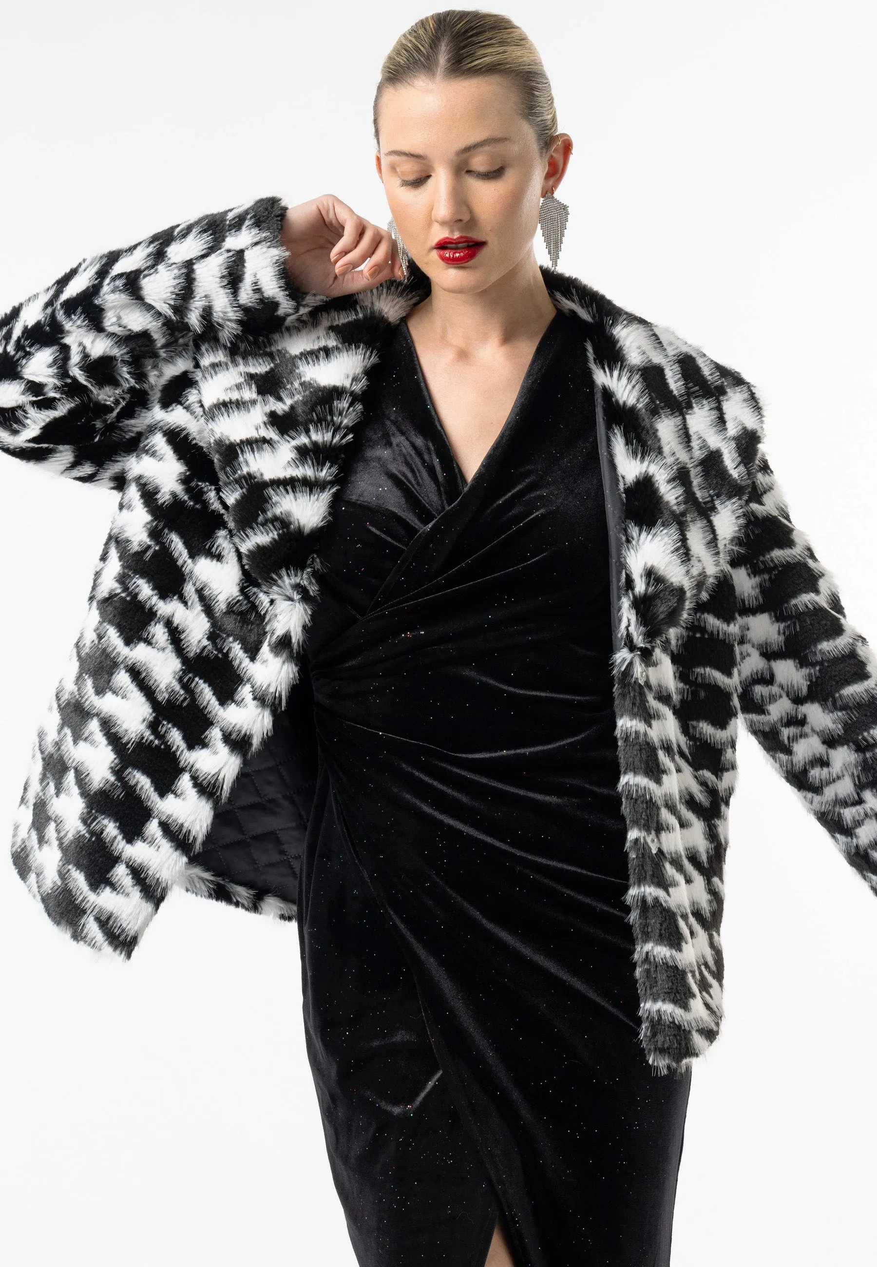 (3p. Pack) Houndstooth Faux Fur Coat
