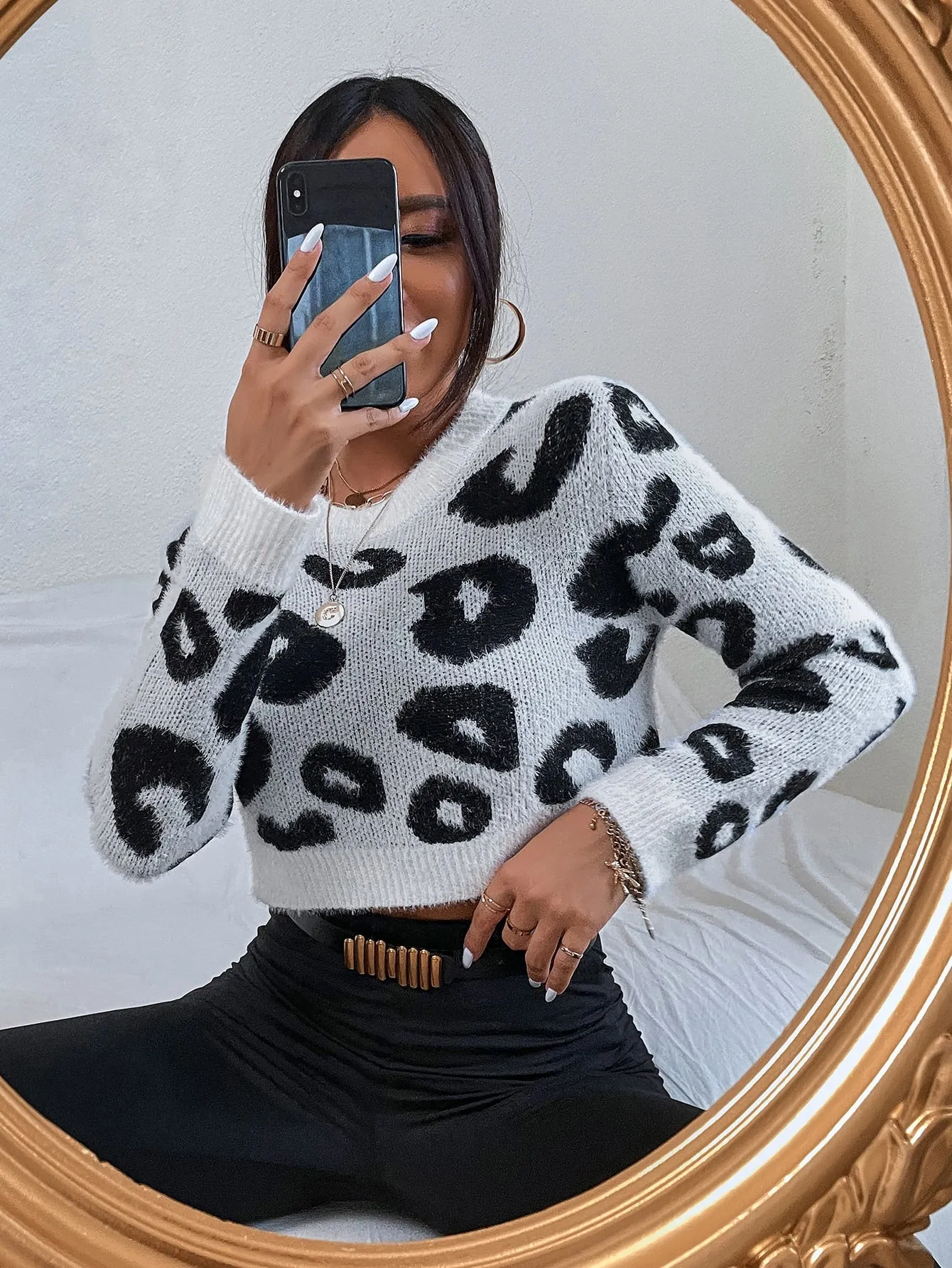 Casual All Over Print Rib-Knit Long Sleeve Round Neck Crop Women Sweater