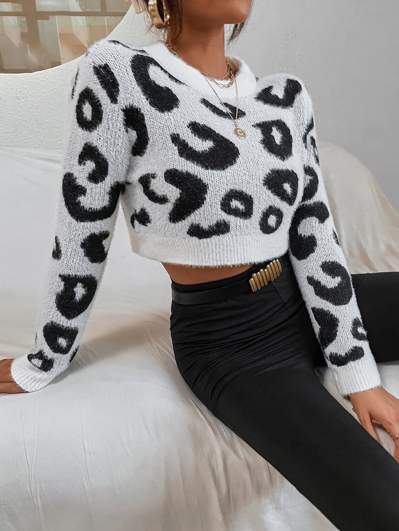 Casual All Over Print Rib-Knit Long Sleeve Round Neck Crop Women Sweater