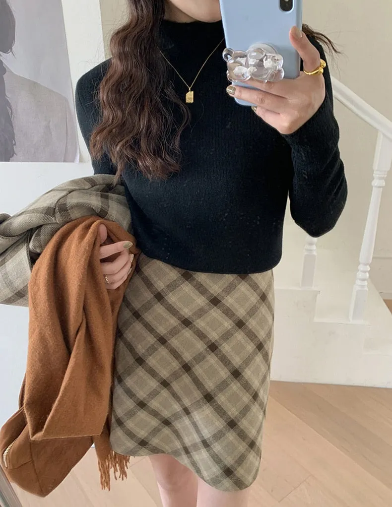 [Korean Style] Chestnut A line Plaid Mini Skirt