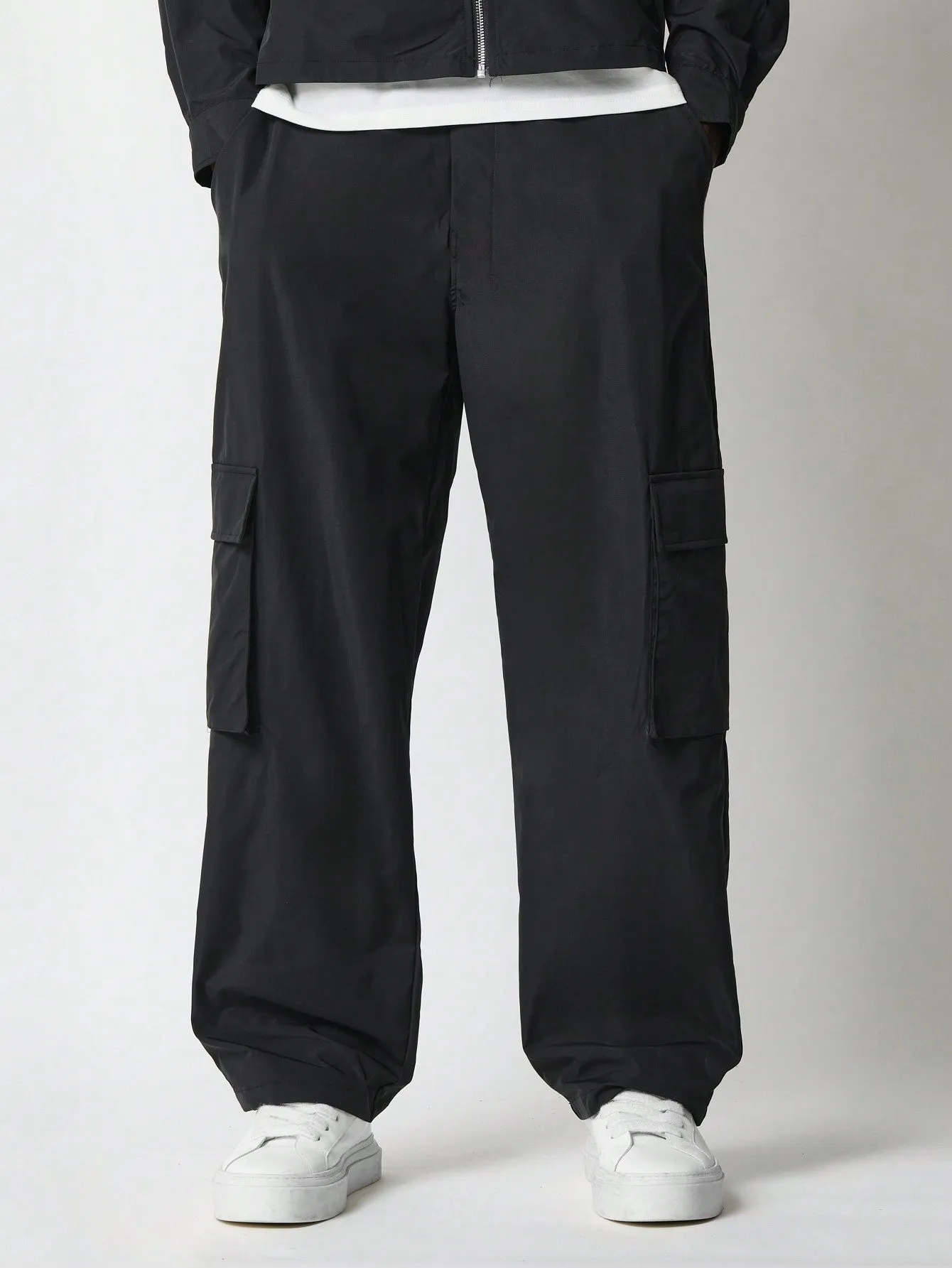 Regular Fit Long Sleeve Zip-Up Shirt And Skater Fit Cargo Pant 2 Piece Set