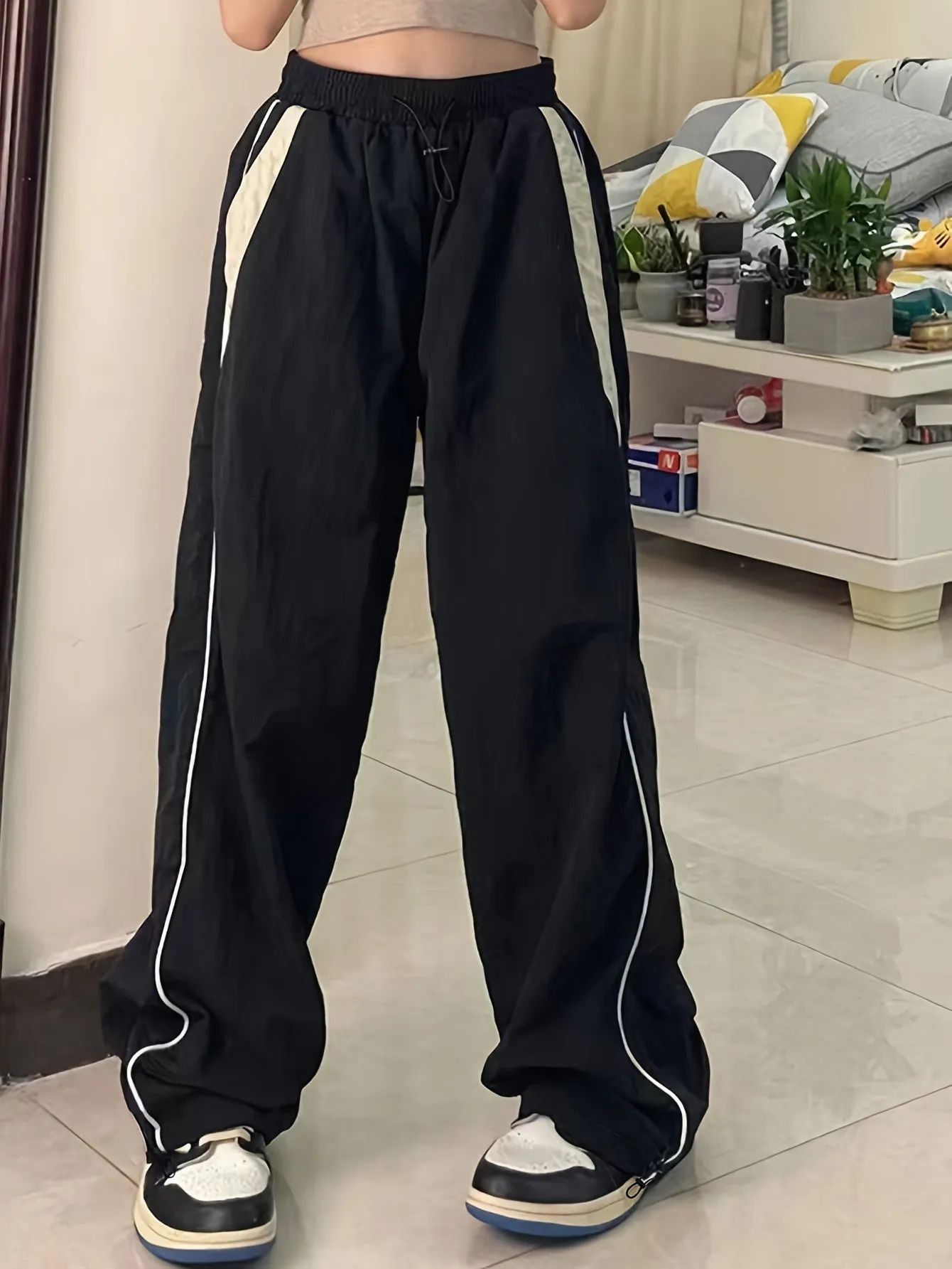 Trendy Wide Leg Color Block Cargo Pants - Women's Fashion Pants with Drawstring Elastic Waist, Y2K Inspired, Comfortable and Stylish - Perfect for Casual Daily Wear