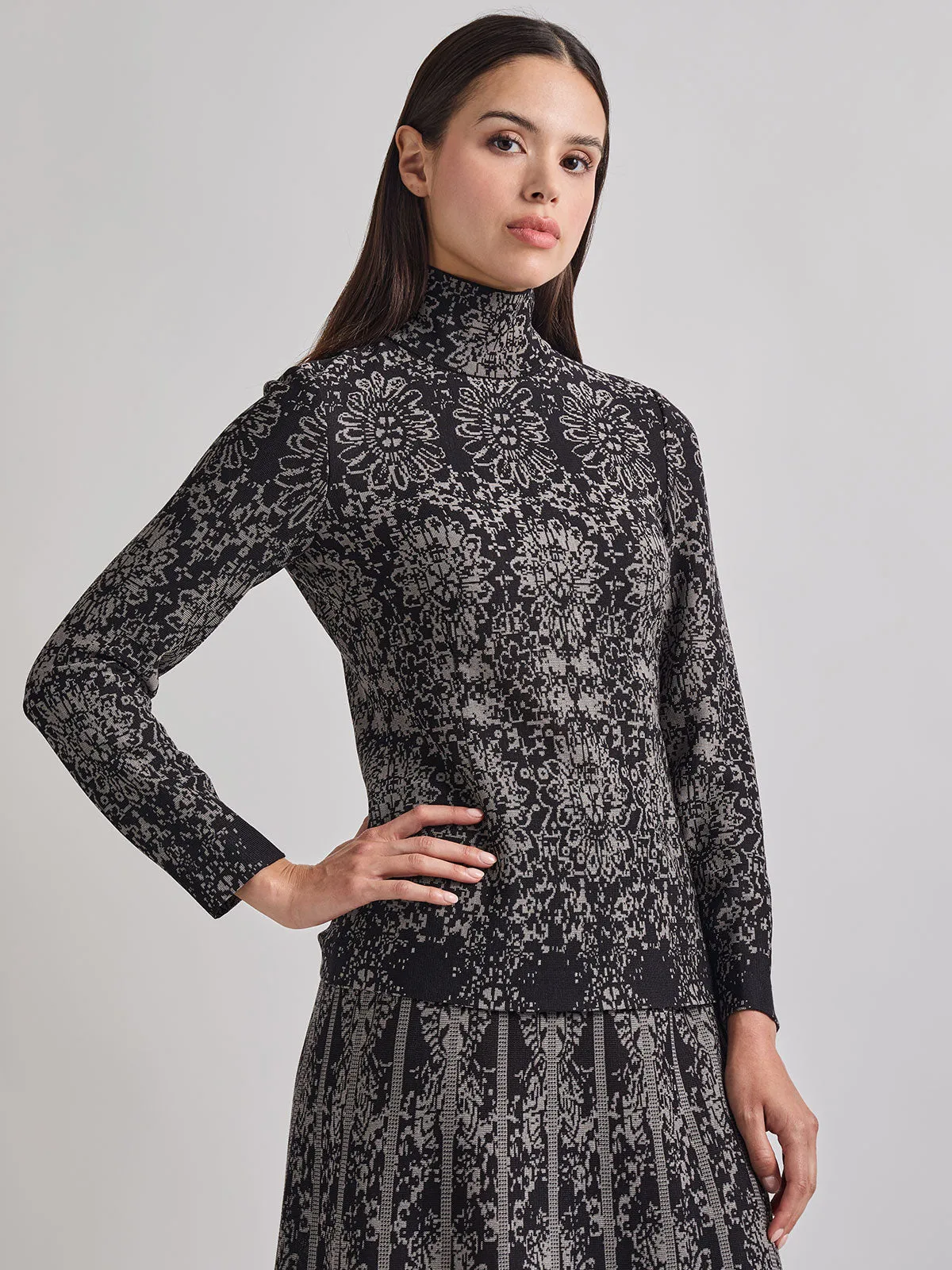 Two-Tone Damask Jacquard Knit Tunic