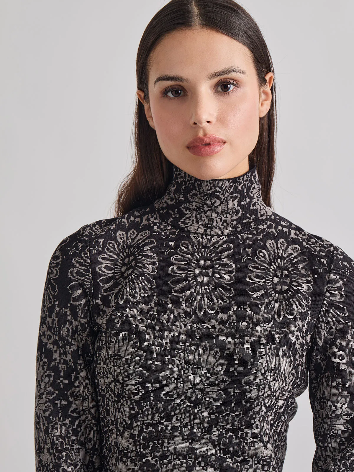 Two-Tone Damask Jacquard Knit Tunic